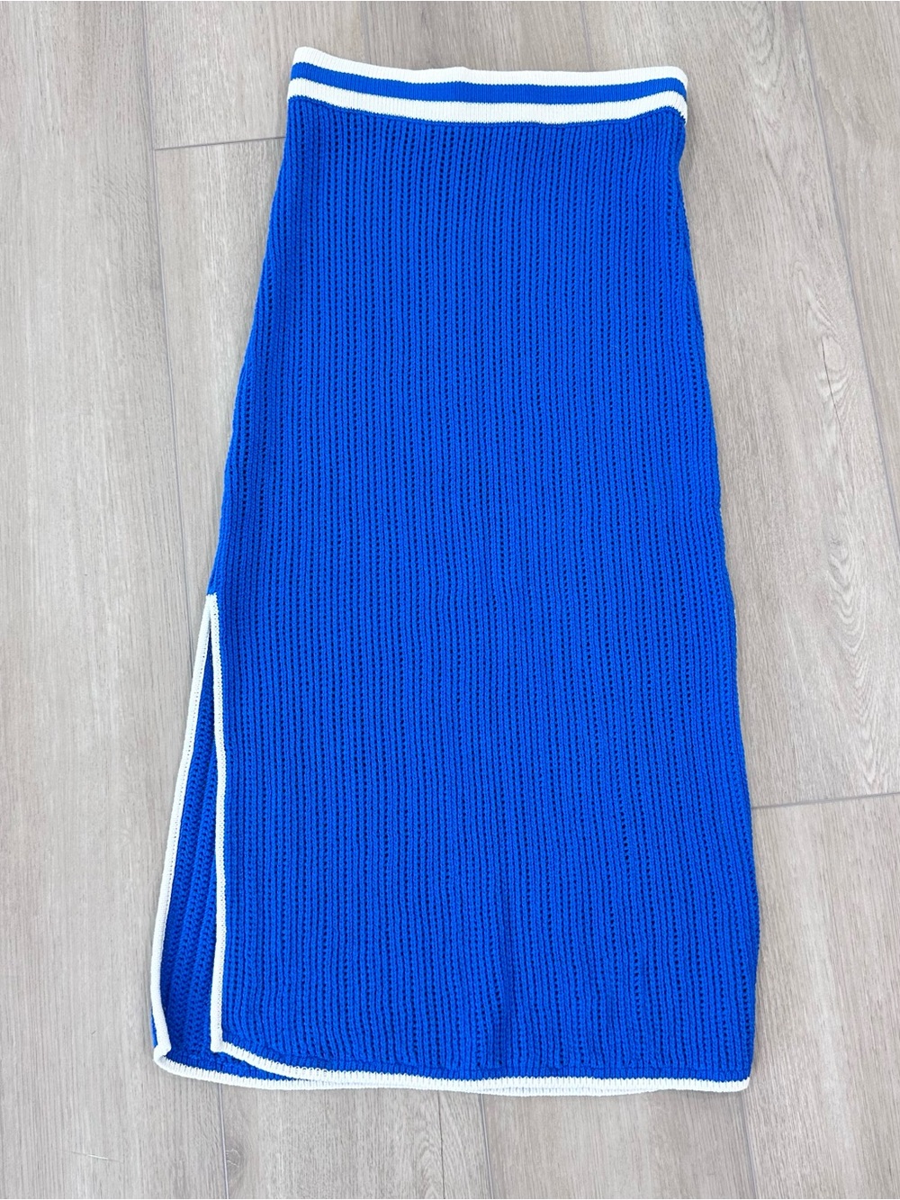 Solid & Striped midi knit skirt blue white small